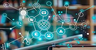 Mindmap mit Internetsymbolik über Tablet